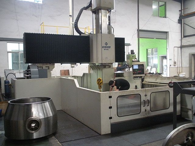 干法制粒機使用了新輥壓控制技術